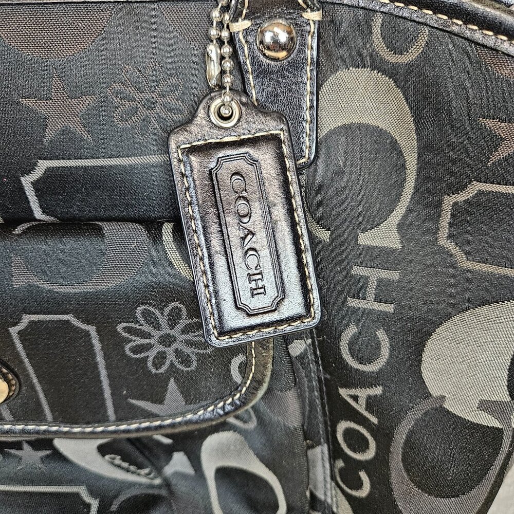 COACH - Shoulder bag - Picture 4 of 11